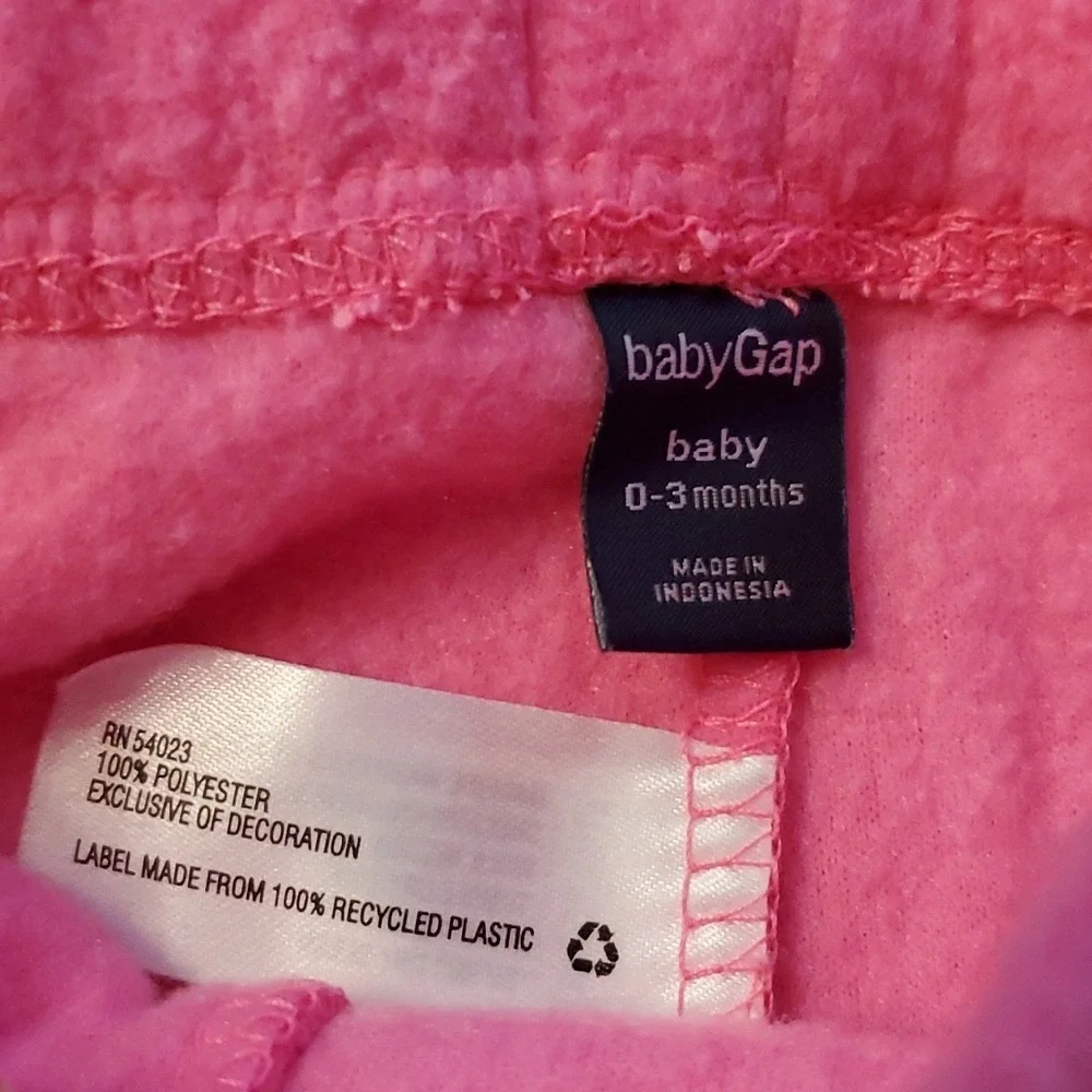 Gap‎ Beatrix Potter Flopsy Bunnies Onesie Shirt and Pants 0-3M